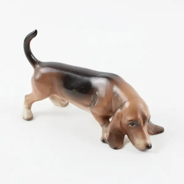Vintage Basset Hound Dog Figurine Ceramic Porcelain Brown Black