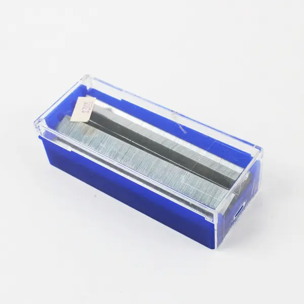 Swingline Standard Staples S.F.-1 5000 Count Blue Dispenser Open Box