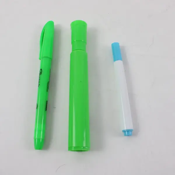 Lot of Assorted Highlighters & Sharpie Markers Used Office School Craft