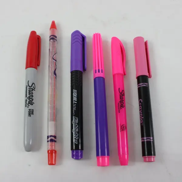Lot of Assorted Highlighters & Sharpie Markers Used Office School Craft