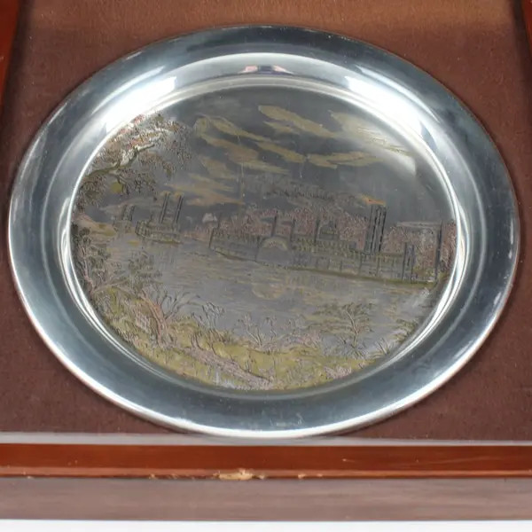 Reed & Barton Currier & Ives Riverboat Collector Plate 12in Wood Frame
