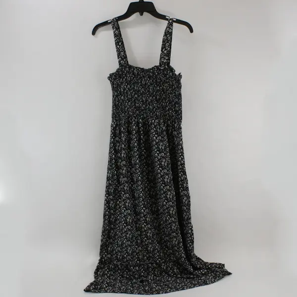 Zesica Women's Black Floral Maxi Sundress Smocked Top Size Medium