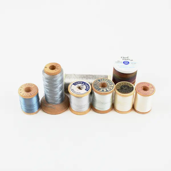Lot of 8 Assorted Sewing Thread Spools Coats & Clark J.P. Coats DMC