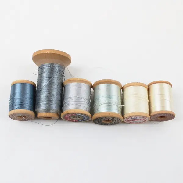 Lot of 8 Assorted Sewing Thread Spools Coats & Clark J.P. Coats DMC