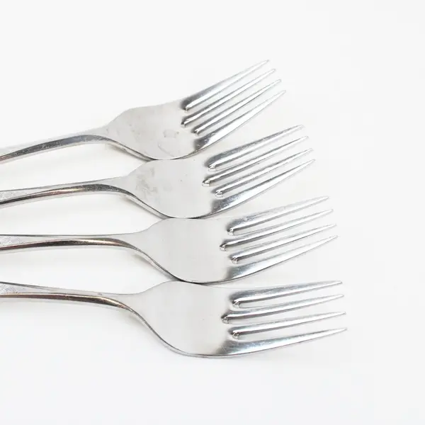 Lot Of 4 Ekco Silver Corsair Pattern SS Salad Forks 7.25" Rare HTF Pattern