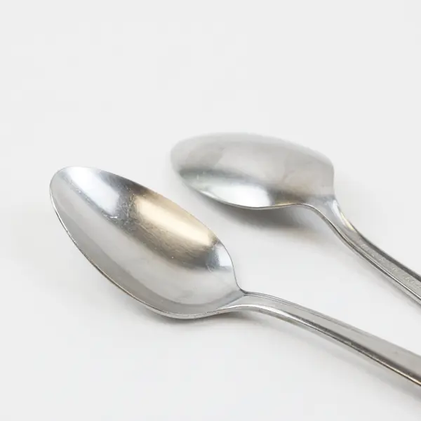 Lot Of 2 Oneida Silver Oceanic Pattern Stainless Teaspoons 6" Good