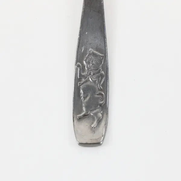 Viners Intl VI3 Pattern SS Youth Spoon 5.75" Raised Relief Cat Design Rare HTF