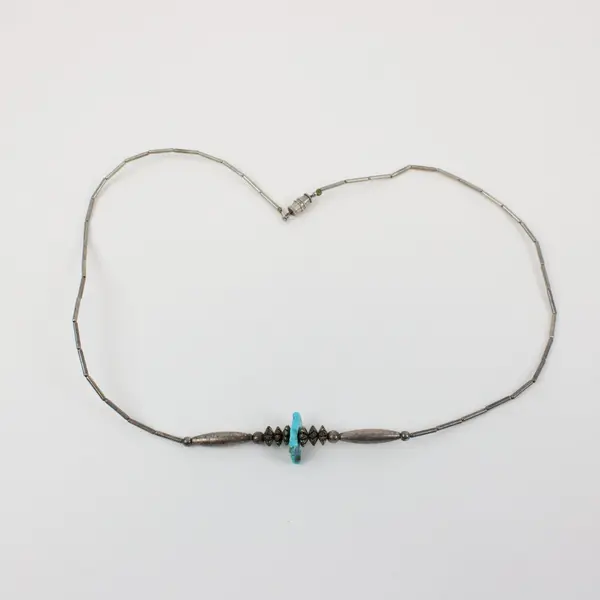 Vintage Southwestern Silver Tone Necklace Turquoise Center Bead Single Strand