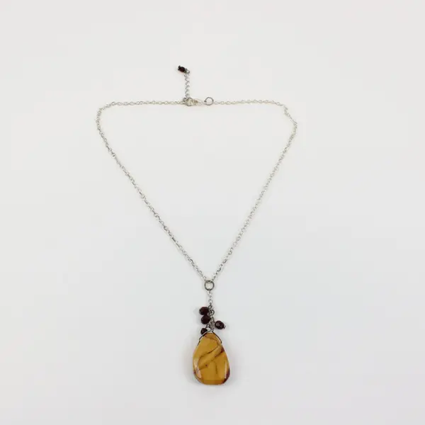 Silver Tone Chain Necklace Teardrop Yellow Brown Stone Pendant Costume
