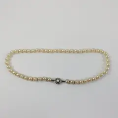 Cream Faux Pearl Necklace Silver Tone Clear Stone Cluster 18 in
