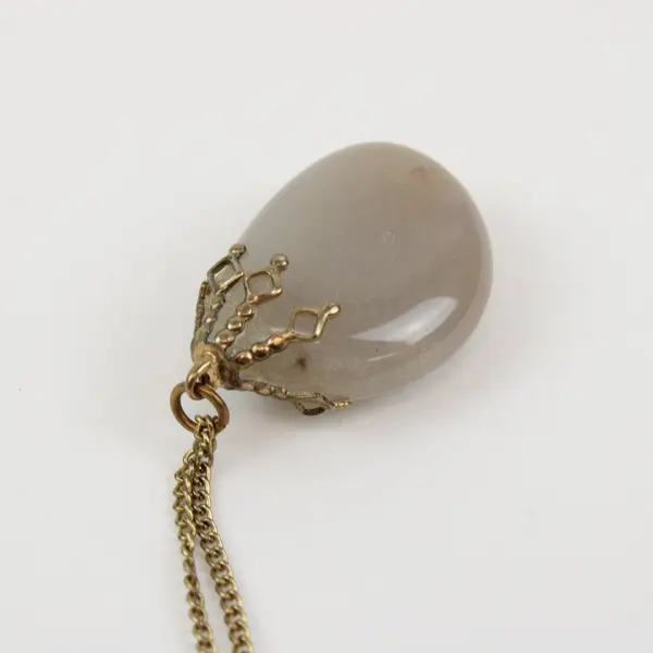 Gold Tone Chain Necklace Semi-Translucent Teardrop Gemstone Pendant 10in