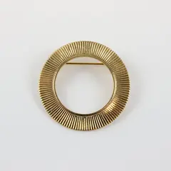 Vintage Gold Tone Ribbed Circle Brooch Pin Open Center 2.25"