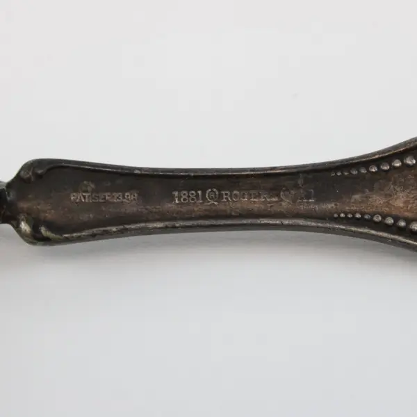 1881 Rogers La Vigne Master Butter Knife Silverplate PAT SEP 7 98