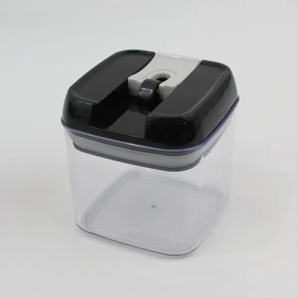 Lot of 2 Food Storage Containers 4 x 4 x 4 Inch