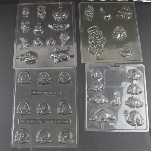 Lot of 4 Wilton Plastic Candy Molds MPN 2114-8888 Dino Halloween Apple