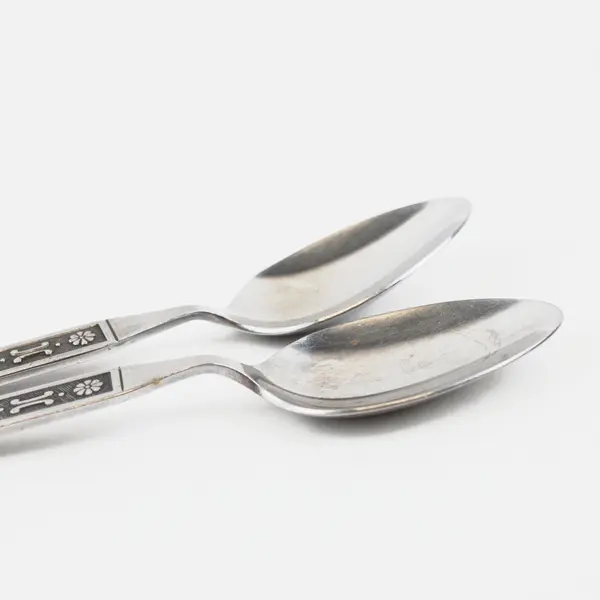 Lot of 2 Present Flatware Ameris Pattern SS Teaspoons 6.5" Rare Item Good