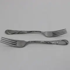 Lot of 2 Pfaltzgraff Garland Frost Pattern Dinner Forks 8" Long Good