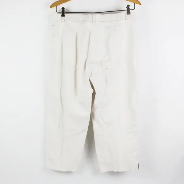 St. John's Bay Women's Capri Pants Cream White High Rise Stretch Size 10