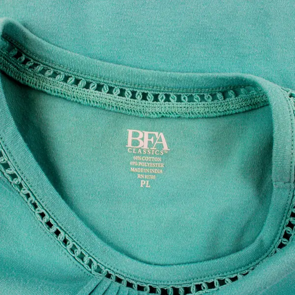 BFA Classics Short Sleeve Pleated Front Neckline Eyelet Trim Teal Top Size PL 