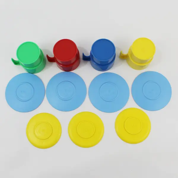 Lot of 11 Plastic Play Plates & Cups Primary Colors Pretend Kitchen Toys