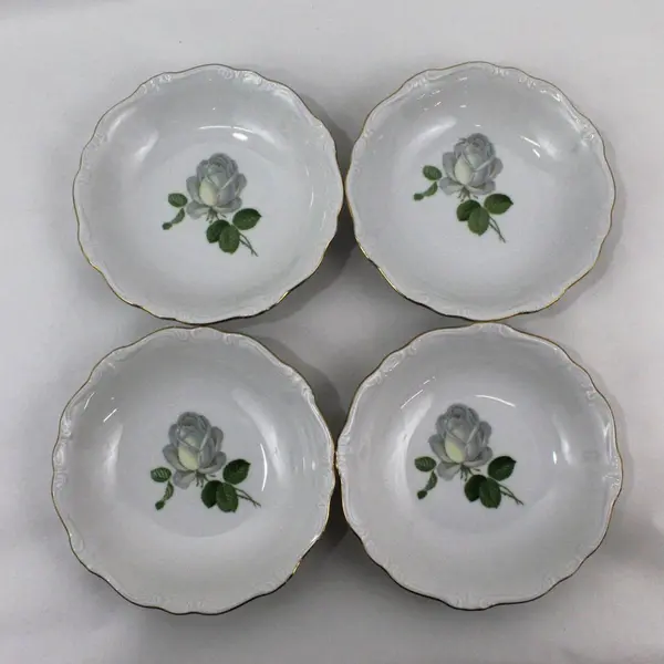 4 Vintage Johann Haviland White Rose Soup Cereal Bowls 7.5in