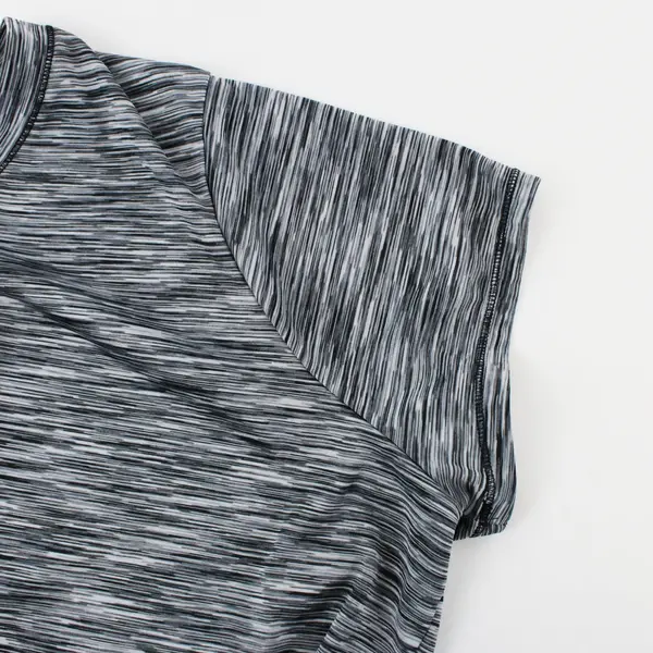 Xersion Women's 2X Black Gray V-Neck Activewear T-Shirt
