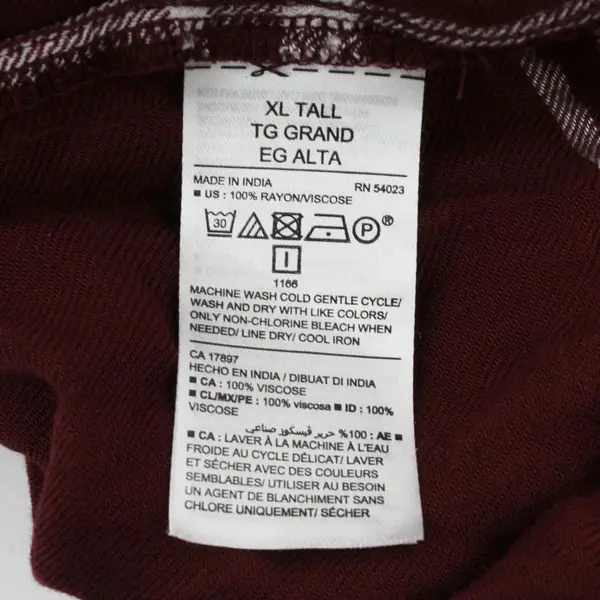 Old Navy Women's XL Tall Burgundy Plaid Button-Up Flannel Shirt