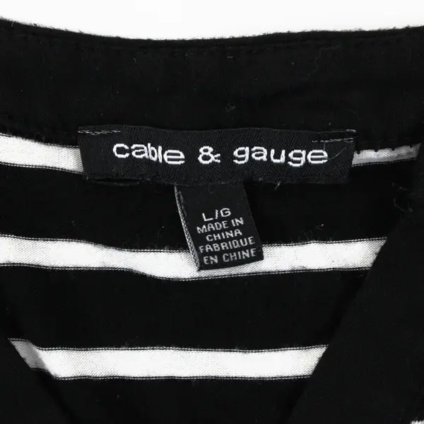 Cable & Gauge Women's Large Black White Striped Short Sleeve Top