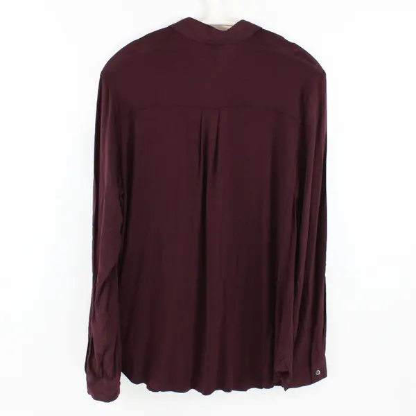 G.H. Bass Women's Medium Dark Burgundy Long Sleeve Button-Up Shirt
