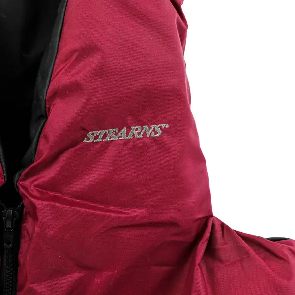 Stearns Model 29-53 Adult Universal Fit Life Vest Maroon Red 30-52