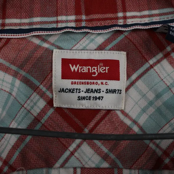 Wrangler Men's Small Red White Light Blue Plaid Western Long Sleeve Shirt