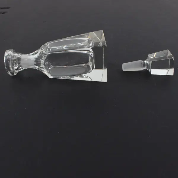 Crystal Glass Perfume Bottle Decanter Faceted Stopper 5.5 Inch
