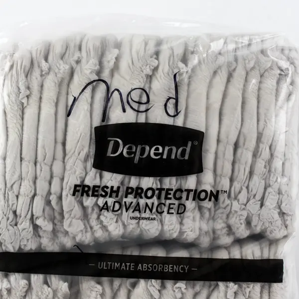 Depend Fresh Protection Advanced Medium Incontinence Underwear New