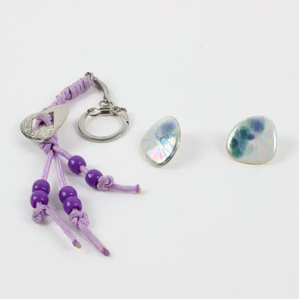 Lot of 2 Iridescent Shell-Look Stud Earrings & Purple Corded Heart Keychain