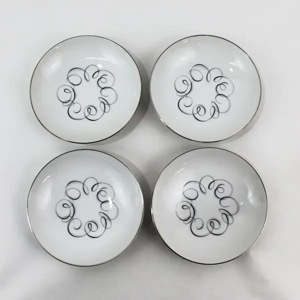 Set of 4 Style House "Rhythm" 5.5" Dessert/ Berry Bowls ~Japan
