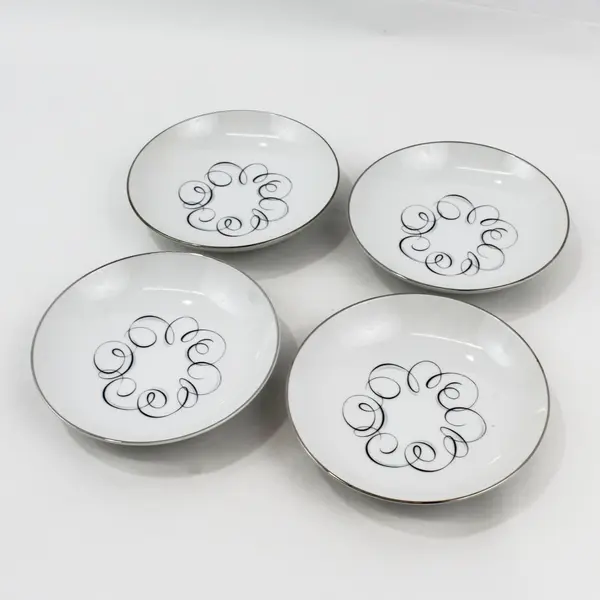 Set of 4 Style House "Rhythm" 5.5" Dessert/ Berry Bowls ~Japan
