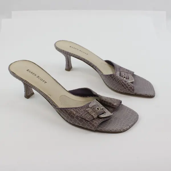 Karen Scott Women's Purple Faux Snakeskin Buckle Kitten Heel Shoes Size 9.5 