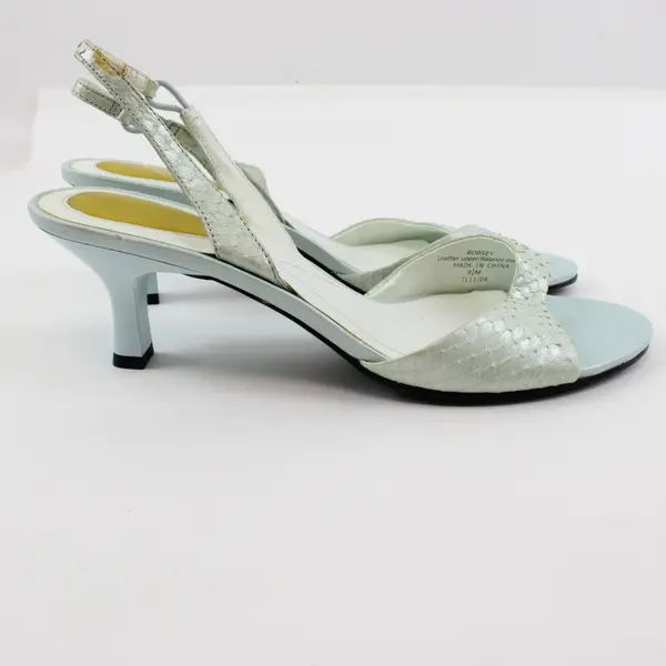 Liz Claiborne Flex Women's Silver Slingback Heeled Sandals Size 9.5