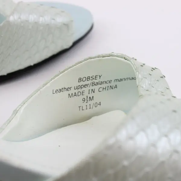 Liz Claiborne Flex Women's Silver Slingback Heeled Sandals Size 9.5