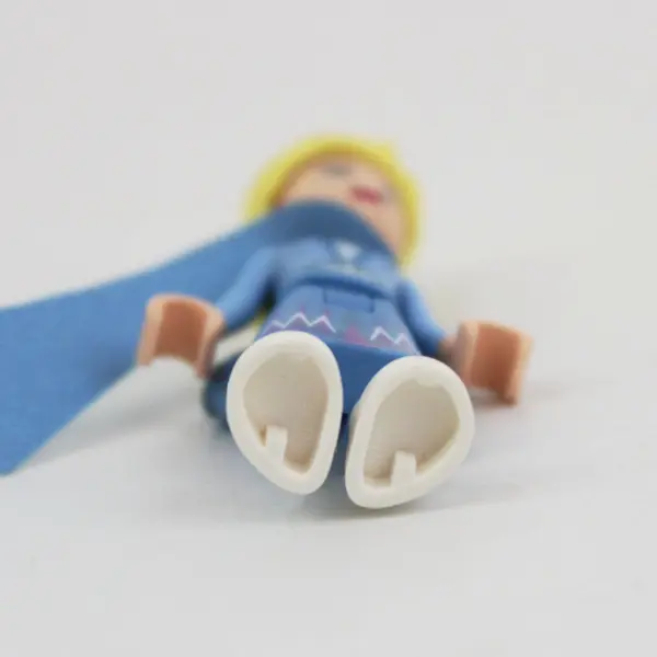 LEGO Disney Frozen Elsa Minifigure Blue Outfit Glitter Cape 27  801