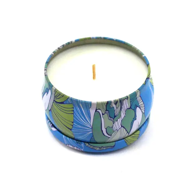 Aqua De Soi Tropical Breeze 4oz Hand Poured Soy Candle Yuzu Tigerlily Tin