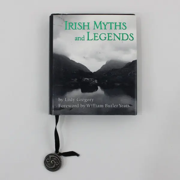 Running Press Miniature Edition Irish Myths and Legends Lady Gregory W.B. Yeats