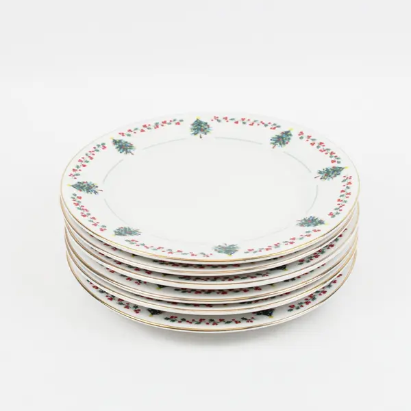 Set of 6 Gibson Christmas Trees Holly Garland Plates 7.5 in