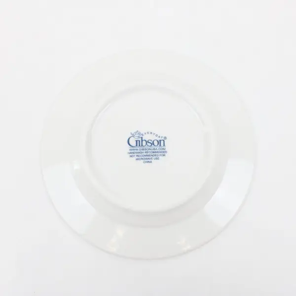 Gibson Everyday Holiday Christmas Tree Holly Plates Set of 6 6.25in