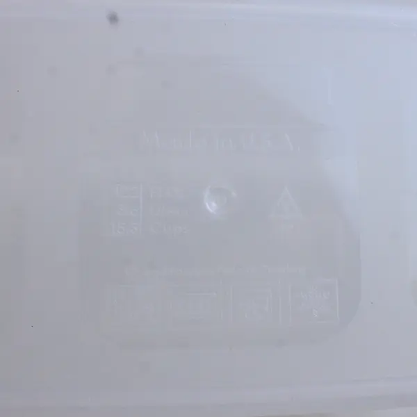 Snapware 15.3 Cup 3.6L Plastic Food Storage Container