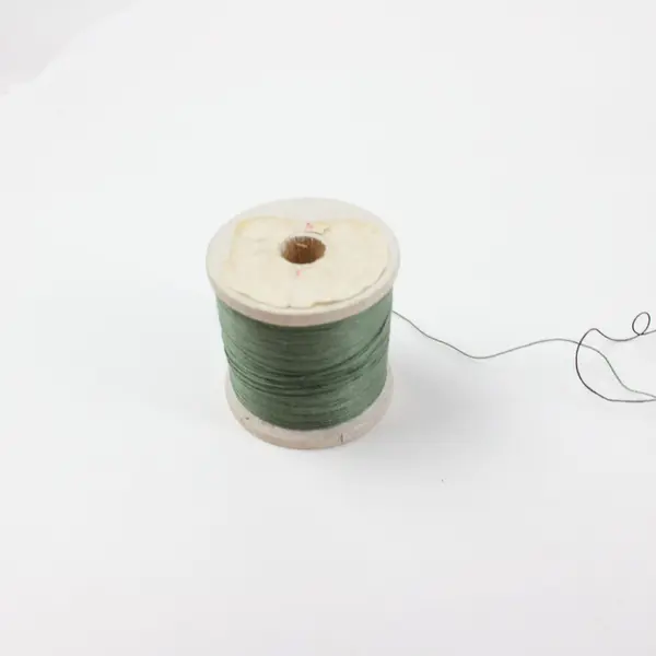 Lot of 6 Assorted Sewing Thread Spools Unbranded & MOLNYCKE Marked