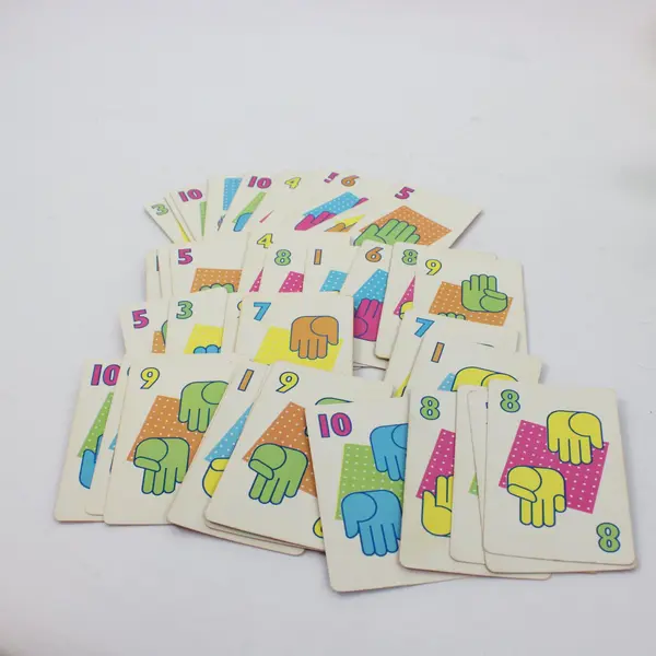 Milton Bradley Hands Down Board Game Family Card Game Ages 6+