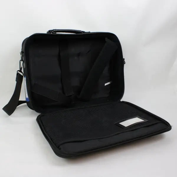 InFocus LS110 Multimedia Data Projector Case Cords Remote Manual