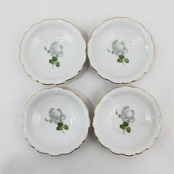 Set of 4 Haviland Bavaria White Rose Fruit Bowls  5"