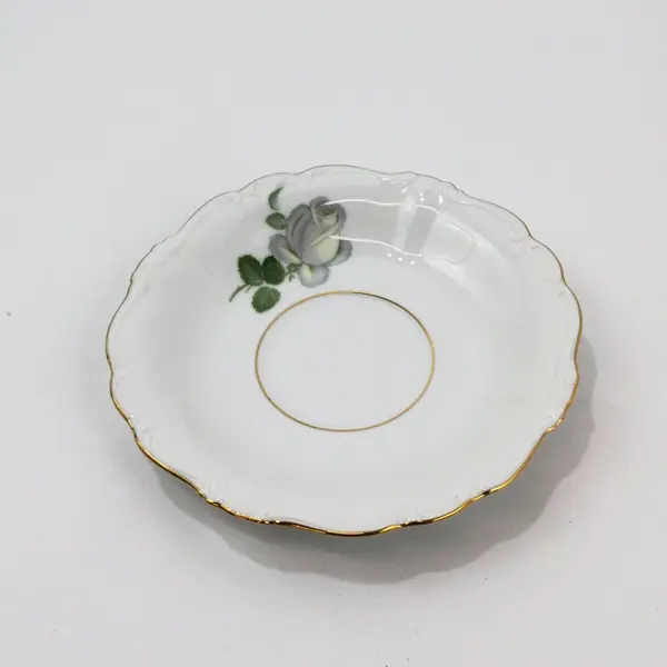 Lot of 4 Haviland Bavaria White Rose Footed Cup And Saucer Sets